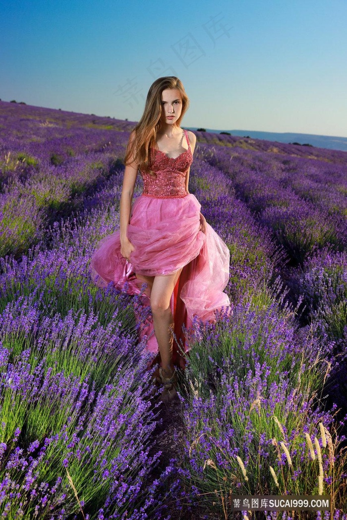 在私密俱乐部与妈妈同乐