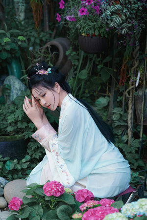 秘书太骚了嗯再来一次h