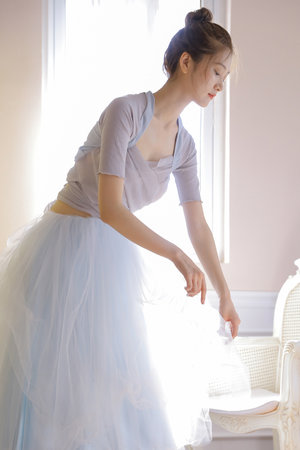 一个上面吃一个㖭下动漫