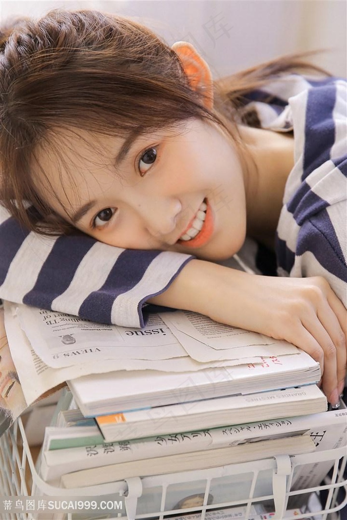 男生坤坤戳进女生坤坤里面视频