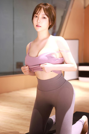 双男浴室掰腿h尿裤子