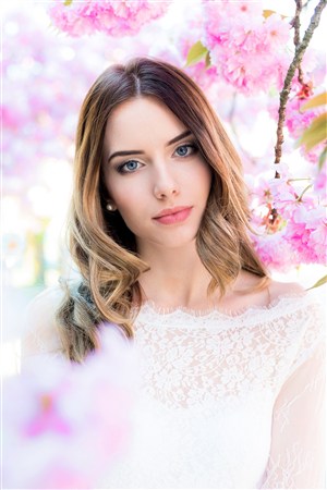 虐乳酷刑（针刺）